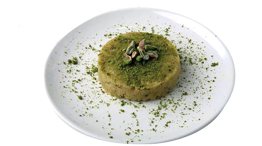 Antep Fıstıklı İrmik Helvası