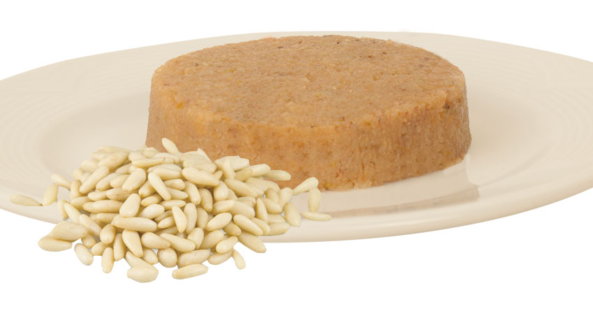 Çam Fıstıklı İrmik Helvası